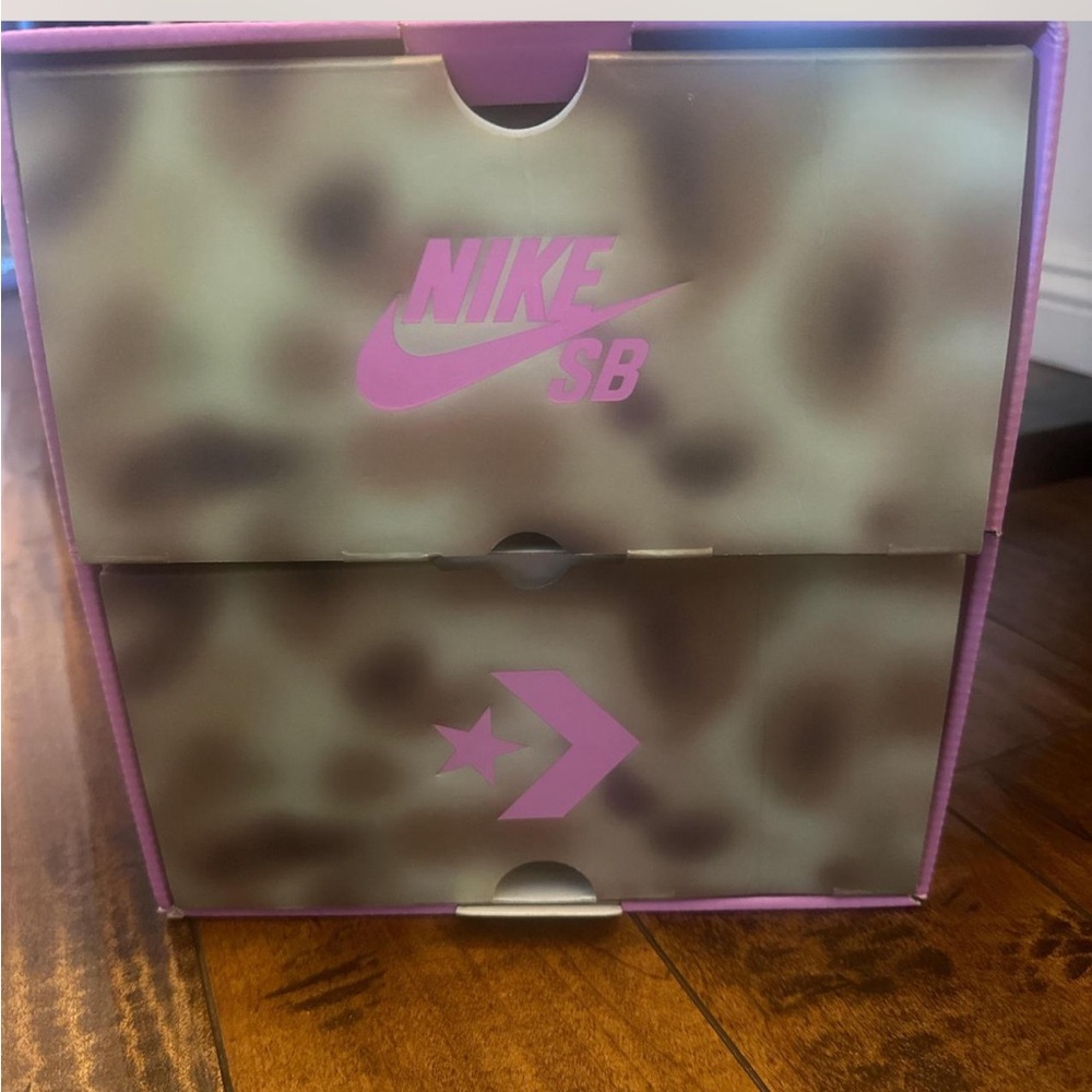Size 6.5 Nike sb dunks and converse AS1 brand new